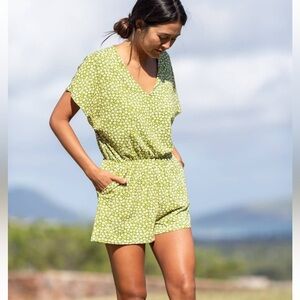 NWOT FIGHTING EEL AVA SKY ROMPER